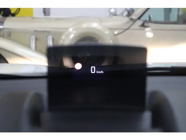 Citroën C3 Aircross 1.2 PureTech S&S Shine 2019 Benzine 23