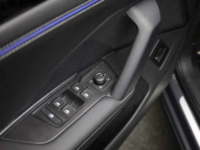 Volkswagen Tiguan 1.5eTSI/150PK R-Line DSG 2024 Benzine 23