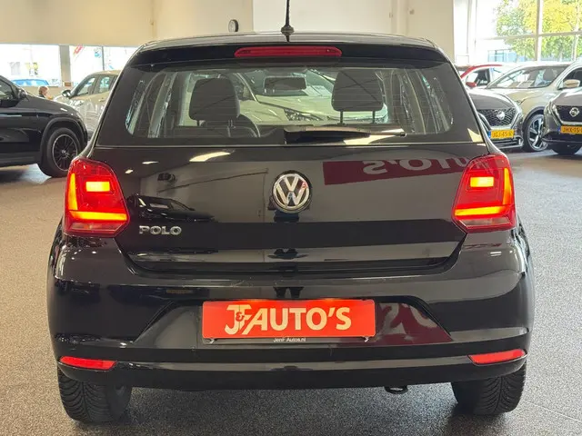 Volkswagen Polo 1.0 2015 Benzine 4