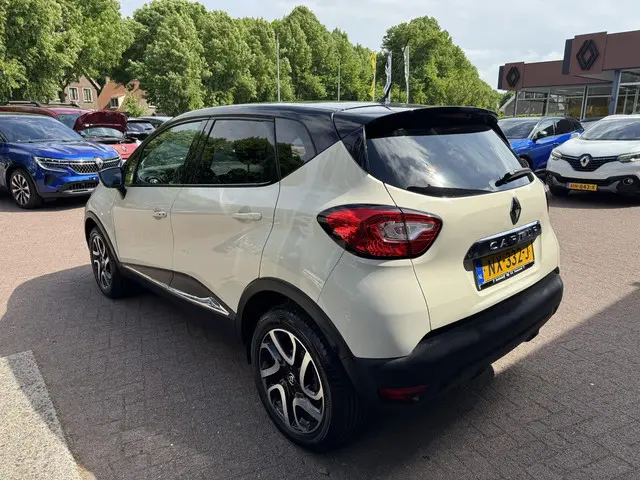 Renault Captur 0.9 TCe Dynamique+Camera!! 2017 Benzine 7