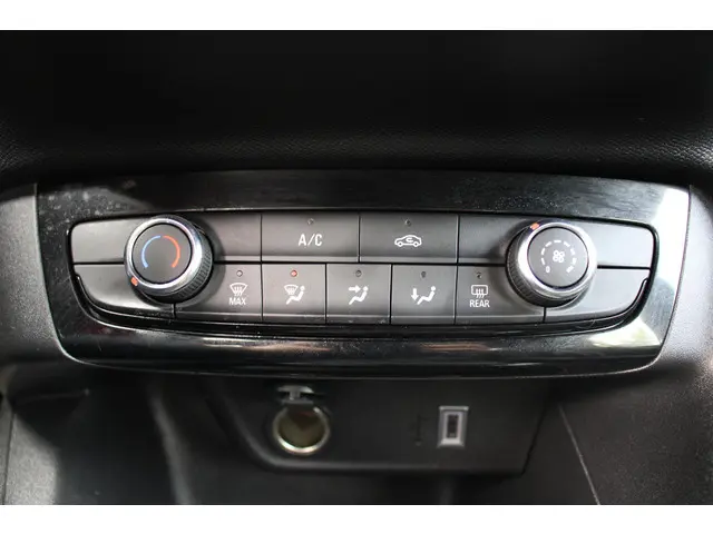 Opel Corsa 1.2 Turbo GS 2024 Benzine 22