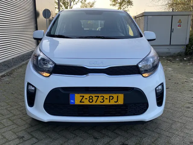 Kia Picanto 1.0 DPi DynamicLine 2024 Benzine 3