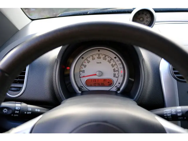 Opel Agila 1.0 Berlin 5-drs Airco|LMV 2014 Benzine 12