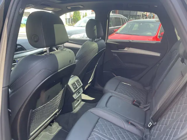 Audi Q5 45 TFSI S Line edition 2021 Benzine 39