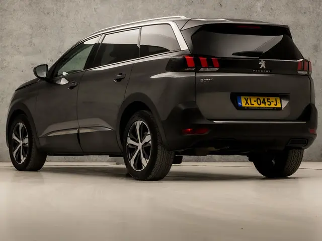 Peugeot 5008 1.2 PureTech Allure 2018 Benzine 3