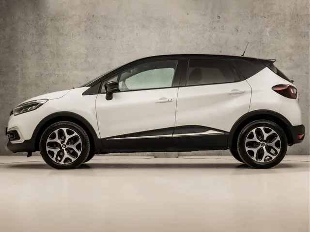 Renault Captur 0.9 TCe Intens Sport 2019 Benzine 2