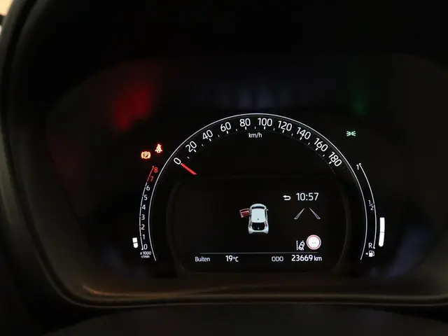Toyota Aygo X 1.0 VVT-i MT Play 2023 Benzine 16