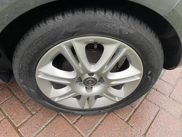 Opel Corsa 1.4-16V BlitZ 2014 Benzine 22