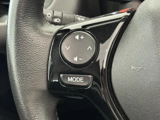 Peugeot 108 1.0 e-VTi Allure TOP! 2019 Benzine 23