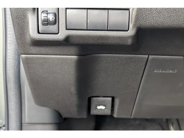 Toyota Urban Cruiser Dynamic 61 kWh 2026 Elektrisch 15