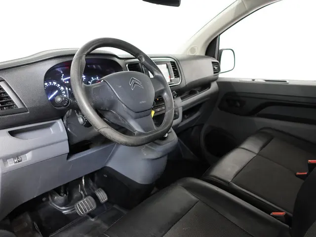 Citroën Jumpy 120PK L3 Club Sport Edition 2021 Diesel 2
