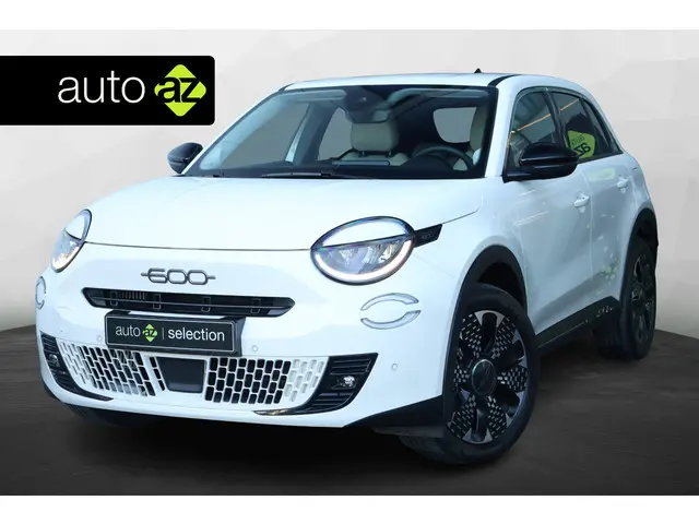 Fiat 600 1.2 Hybrid La Prima 2024 Benzine