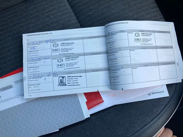 Renault Clio 1.0 TCe Intens Cc,Pdc,keyless,... 2019 Benzine 20