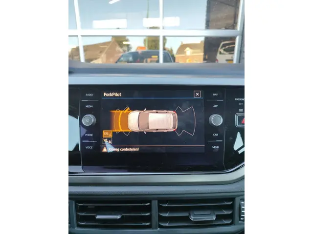 Volkswagen Polo 1.0 TSI Comfortline 2019 Benzine 11