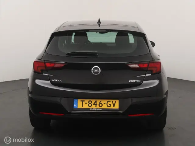 Opel Astra 1.0 Turbo Innovation 2019 Benzine 4