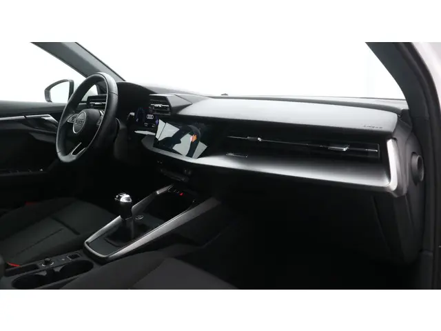 Audi A3 Sportback 30 TFSI Pro Line 2023 Benzine 25