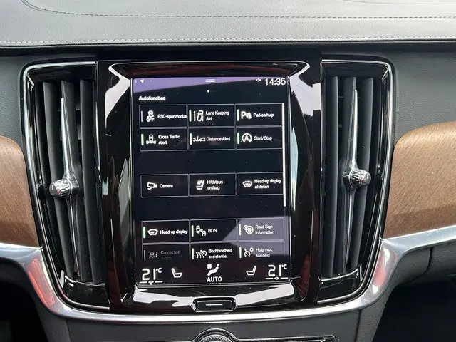 Volvo S90 2.0 T4 Inscription 2020 Benzine 11