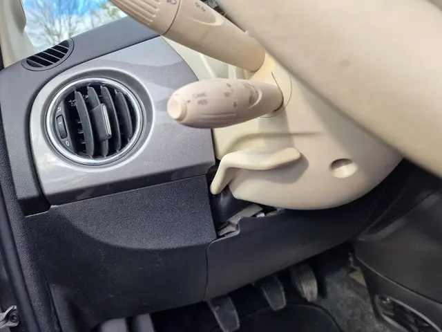 Fiat 500 1.2 Lounge 2018 Benzine 9