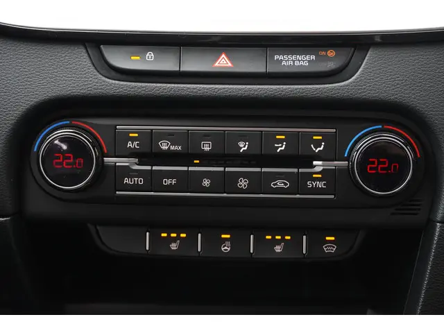 Kia ProCeed 1.5 T-GDi GT-PlusLine 2023 Benzine 24
