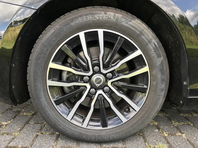 Volvo V40 2.0 T2 Nordic+ 2016 Benzine 9
