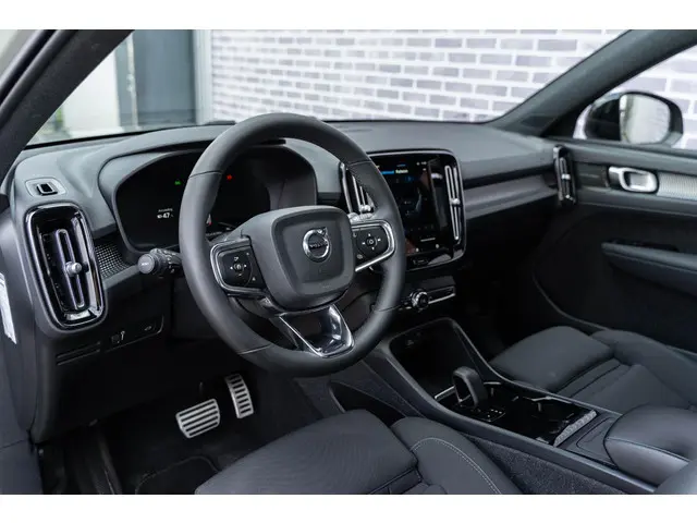 Volvo XC40 Recharge 70 kWh Pro 2021 Elektrisch 18