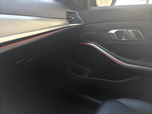 BMW 3 Serie Touring 320i|M-sport| 2021 Benzine 14