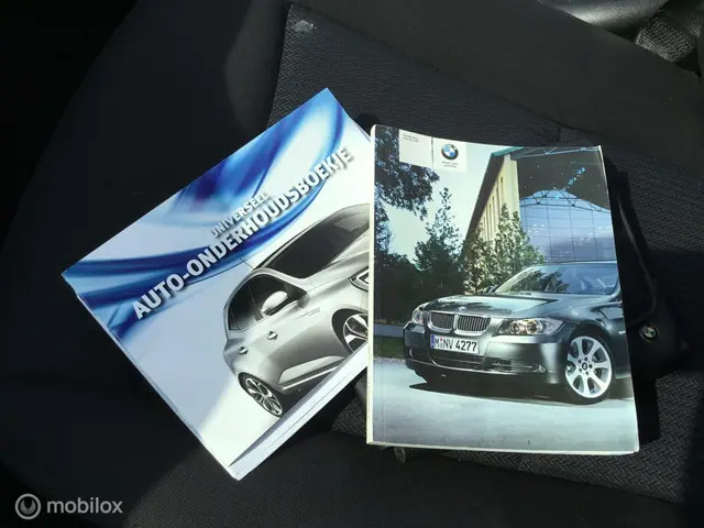 BMW 3 Serie Touring 318i Automaat 2012 Benzine 24