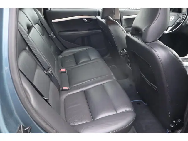 Volvo V70 2.0 D4 Summum 2013 Diesel 15