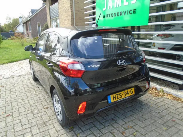 Hyundai i10 1.0 Comfort 2025 Benzine 6