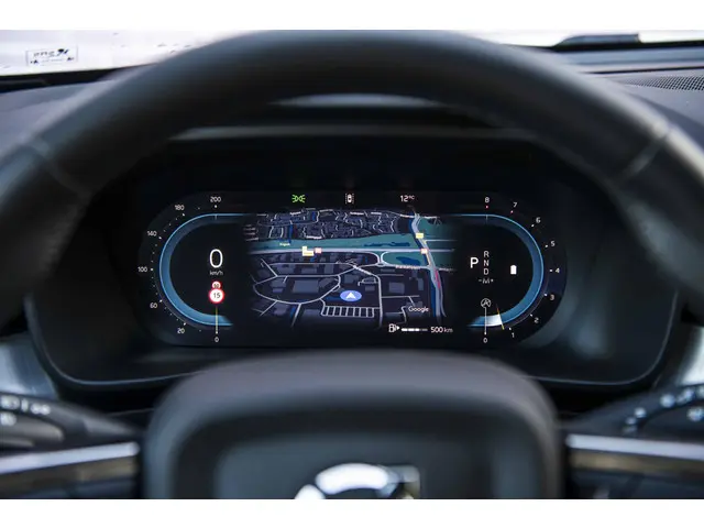 Volvo XC40 2.0 B4 Plus Dark 2024 Benzine 14