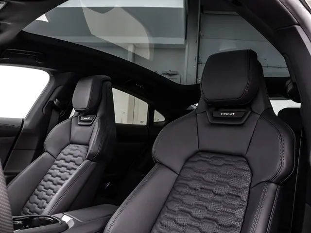 Audi e-tron GT 503 PK 2025 Elektrisch 4