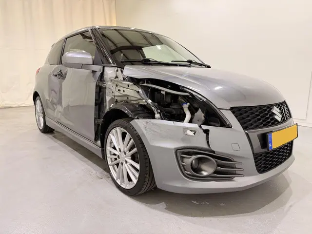Suzuki Swift 1.6 Sport Clima/Navi 2016 Benzine 27