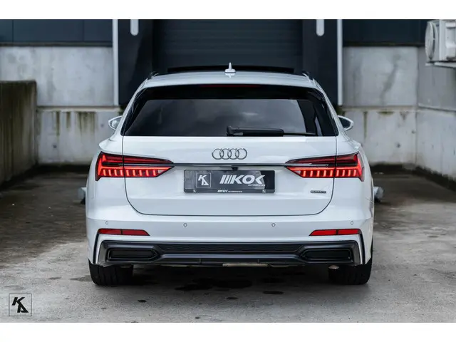 Audi A6 Avant 45 TFSI | 2019 Quattro | S-line 2019 Benzine 17