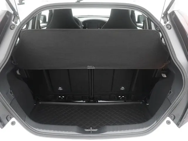 Toyota Aygo X 1.0 VVT-i MT Play 2023 Benzine 23