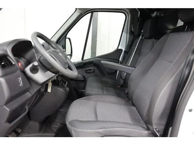 Opel Movano 2.3 Turbo L3H2 2021 Diesel 12