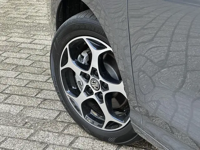 MG MG3 Hybrid+ 1.5 Hybrid+ Luxury 2024 Hybride Benzine 33