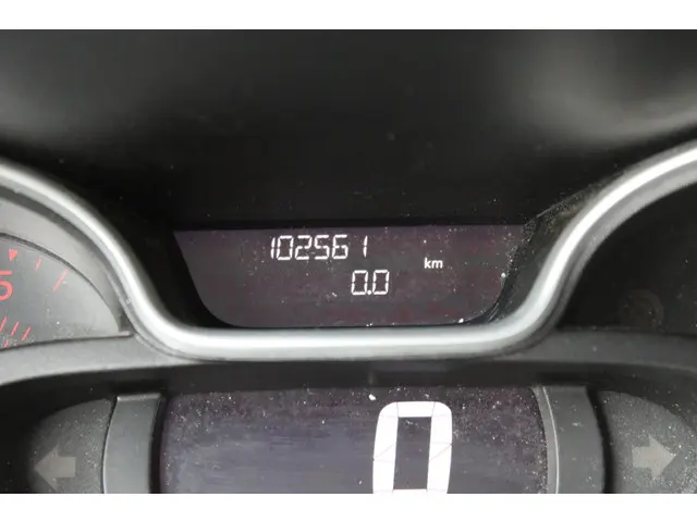 Renault Trafic 1.6 dCi 95 T27 L1H1 Comfort 2020 Diesel 2