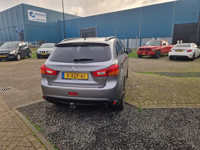 Mitsubishi ASX 1.6 Cleartec Invite+ 2014 Benzine 5
