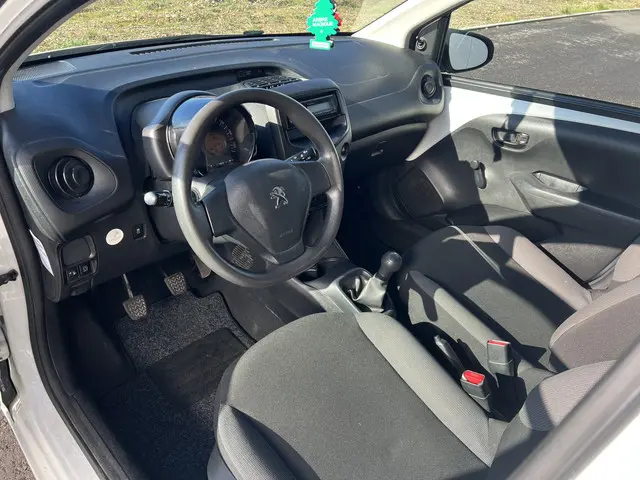 Peugeot 108 1.0 e-VTi Access 2015 Benzine 11