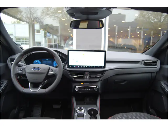 Ford Kuga 2.5 PHEV 243pk ST-Line 2024 Hybride Benzine 12