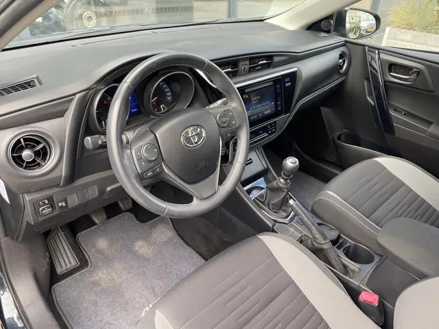 Toyota Auris 1.3 Aspiration 2016 Benzine 10