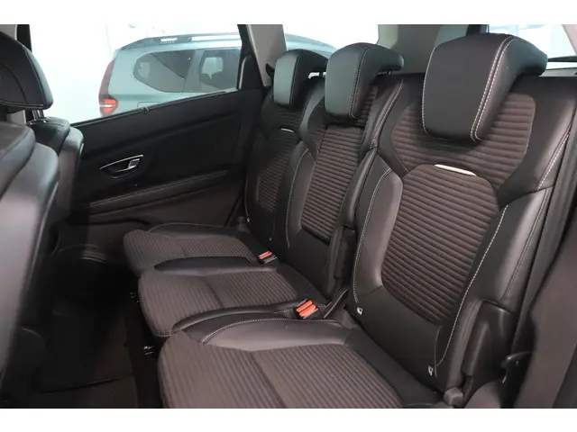 Renault Grand Scénic 1.2 TCe Intens 2017 Benzine 10