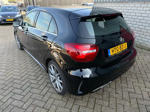 Mercedes-Benz A-Klasse 180 Ambition 2017 Benzine