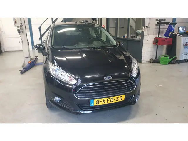 Ford Fiesta 1.0 EcoBoost Titanium 2013 Benzine 2