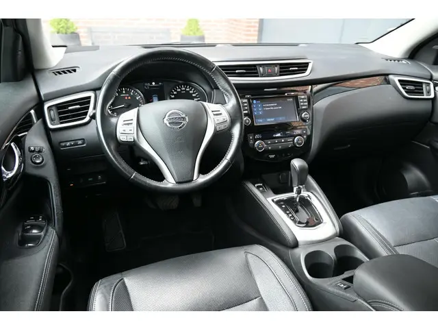 Nissan QASHQAI 1.2 Tekna |Pano|trekhaak| 2015 Benzine 12