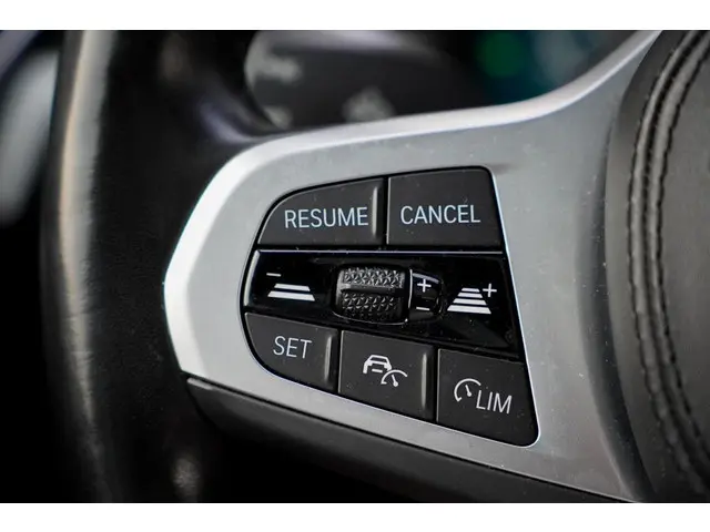 BMW 5 Serie 530e High Executive 2022 Hybride Benzine 39