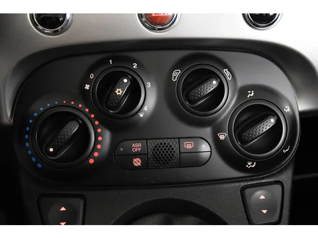 Fiat 500C TwinAir Lounge *Leer*Cabrio*Airco* 2012 Benzine 20