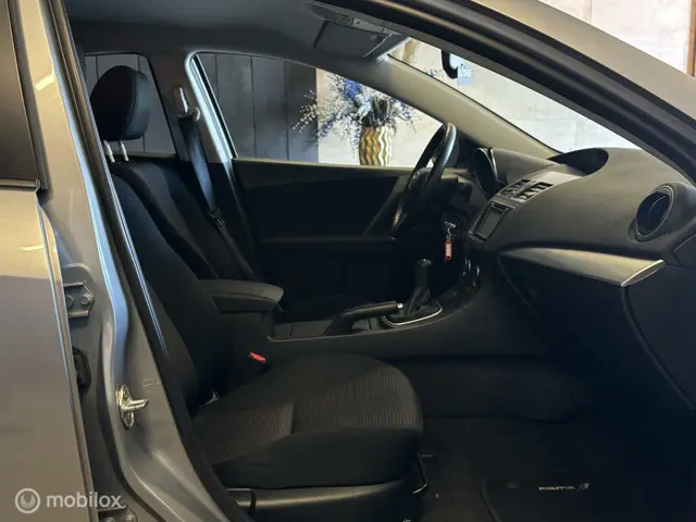 Mazda 3 1.6 Business * Dealer onderhouden * 2012 Benzine 13