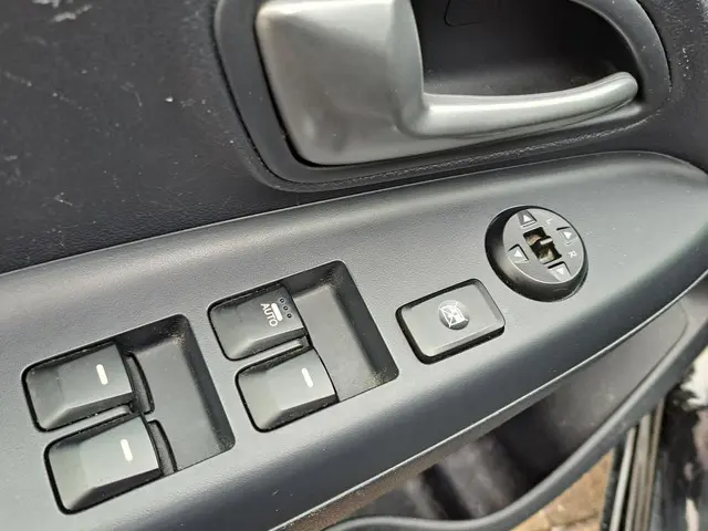 Kia Rio 1.2 CVVT Comfort Pack met Trekhaak 2014 Benzine 12