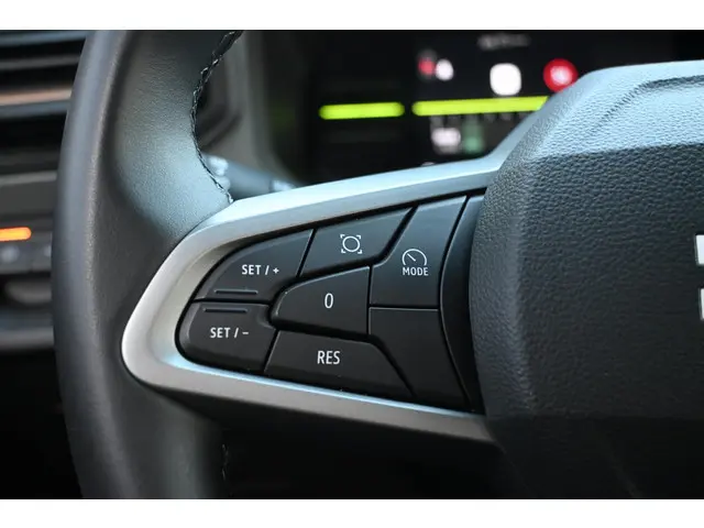 Dacia Duster TCe 130 mild hybrid Extreme 2025 Benzine 20